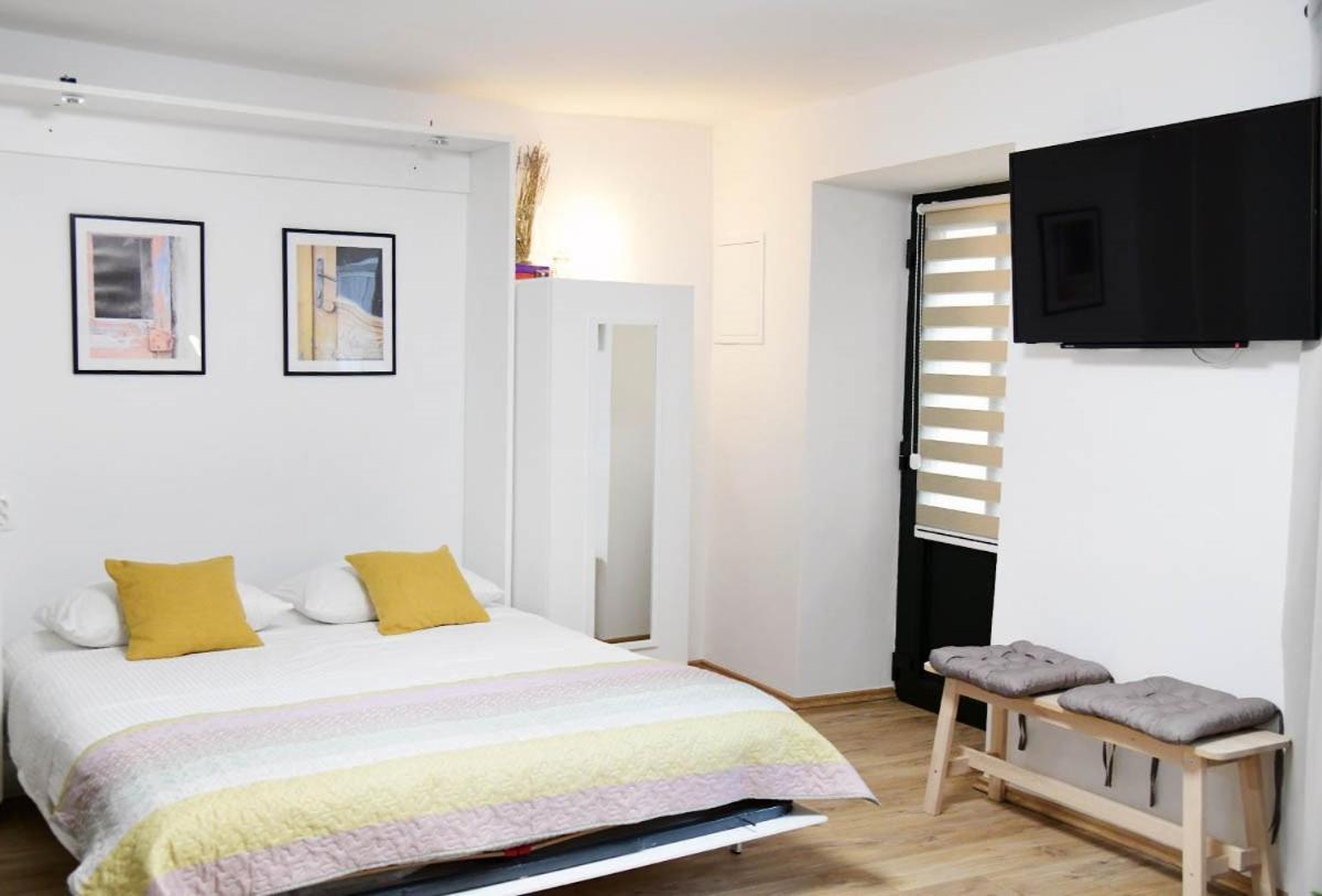 Apartment D & Studio L Добринь Экстерьер фото