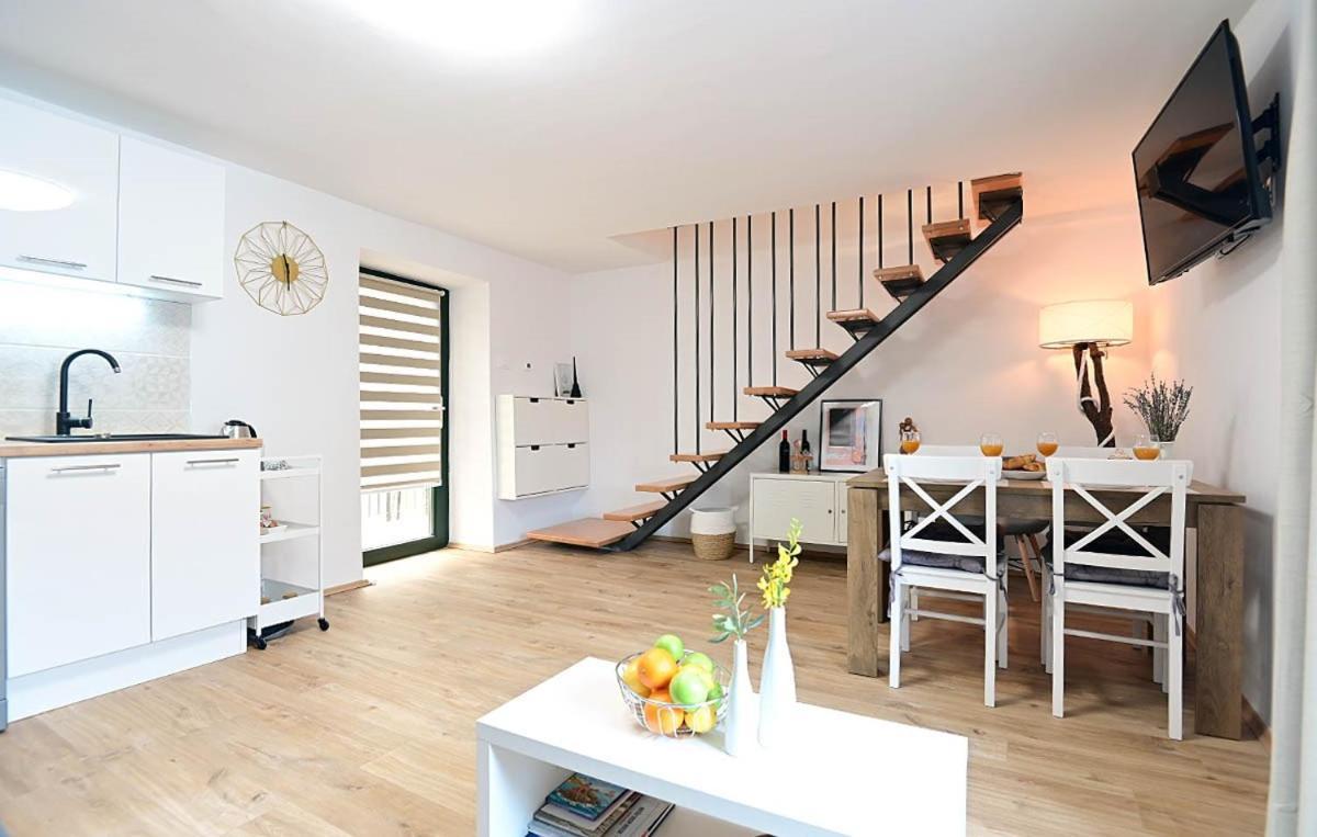 Apartment D & Studio L Добринь Экстерьер фото